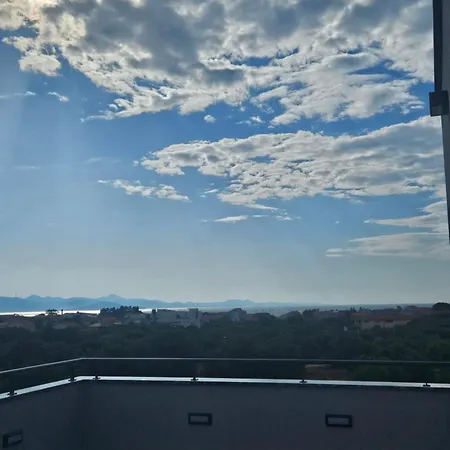 Apartment Elena
